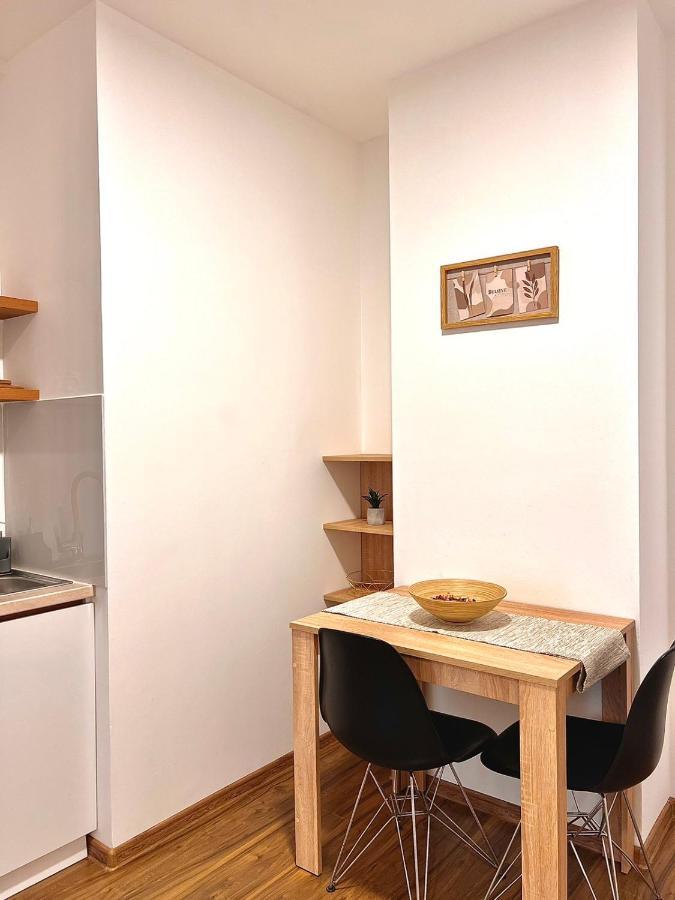 Dani Lux Belgrade Center Studio Apartment Exterior foto